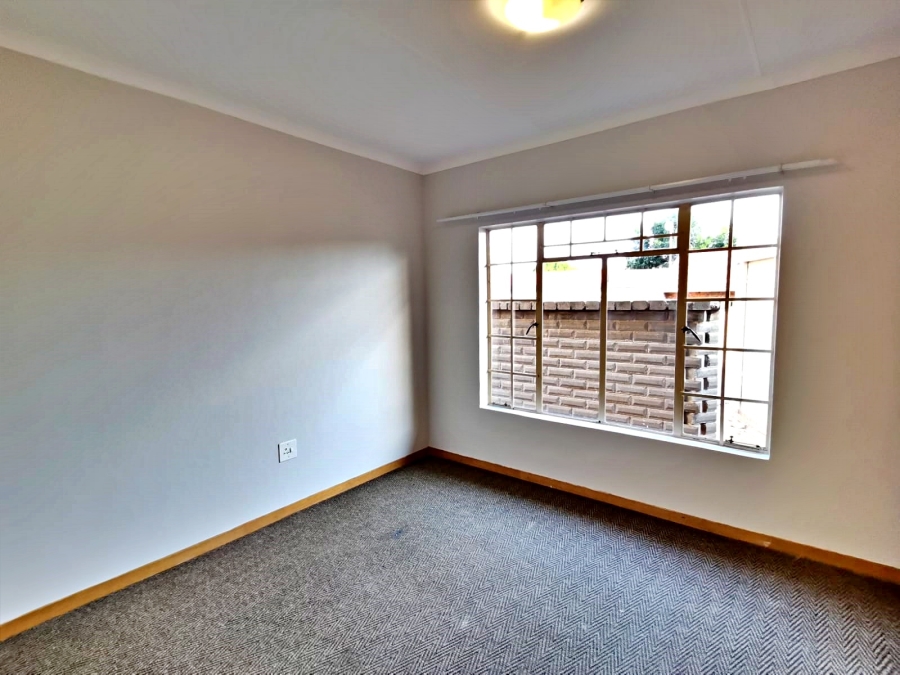 To Let 2 Bedroom Property for Rent in Navalsig Free State